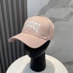 原单品质 Gucci古奇棒球帽官网新品Gucci棒球帽火爆来袭 工艺非常精美 高档大气上档次！低调奢华，方便携带！跑量！