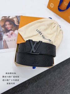 lv 代购货品 宽度4.0Cm 原厂Tc粒面荔枝纹牛皮 搭配进口小牛底皮 全粒面皮料 手感更佳 更耐用 代购级精工纯铜扣 多种颜色可选 包装 全套包装 代购版本