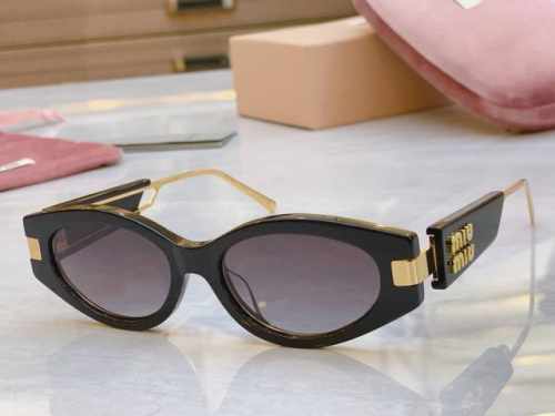 Miumi* 缪*缪新款太阳镜，Mod:Mu 130Av，Size:52-17-142