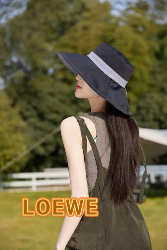 罗意威Loewe气质双面帽子女春夏季新款遮阳渔夫帽双面戴太阳帽轻薄防晒帽潮