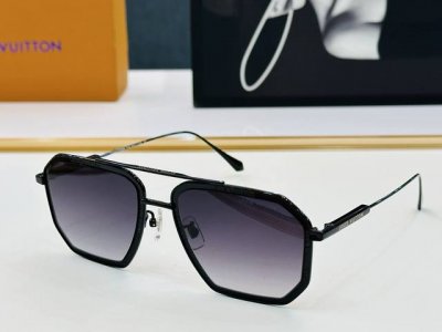 路易家 Z1318 Size：56口19-145 充满活力的 展现独特个性展现大气的你 Q高品质