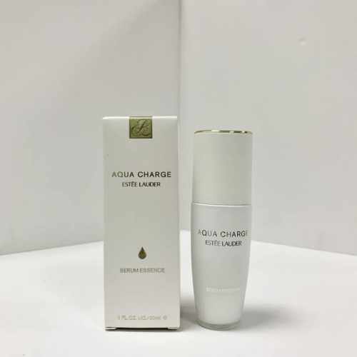 专 雅诗兰黛自润肌精华30Ml！雅诗兰黛年秋季全新护肤系列Aqua Charge能够很好地提高肌肤保湿度、增强自我补水能力防止肌肤粗糙的同时锁住肌肤水分 雅诗兰