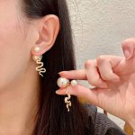 dior 迪奥 中古 耳环 专柜一致上新 精选原版一致 黄铜材质 甜美气质高