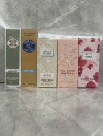 一比一 50 欧舒丹护手霜75Ml！味道：乳木果，杏仁甜扁桃，樱花，玫瑰，橙花。