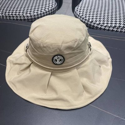 p80 Lv 路易威登 Louis Vuitton 新款气质感Slimming渔夫帽 妥妥的距离感爆表可御可欲 进口材质舒服不扎肉。特调帽型笔挺 高级感拉满 主
