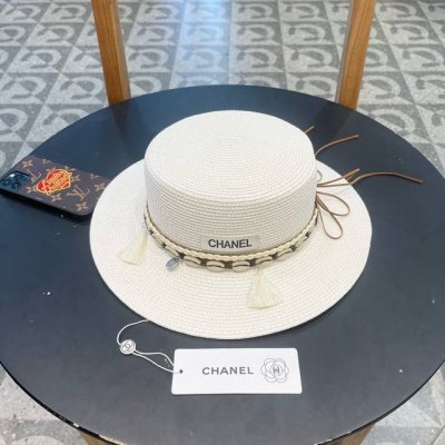 Chanel香奈儿 2025的新款草编遮阳平顶草帽沙滩风 简约大方 百搭单品 出街首选 新款帽型超美腻 新品上架