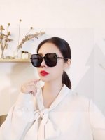 香奈儿 新款偏光太阳镜潮流时尚 女士款百搭瘦脸太阳镜 高品质 开车太阳镜型号：Ch3200