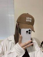 配防尘袋. Miumiu缪缪 新款牛仔订单款刺绣棒球帽大牌款超好搭配，赶紧入手！