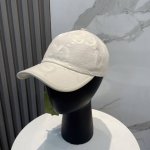 古奇Gucci 新款原单棒球帽， 精致純也格调很有感觉，很酷很时尚，专柜断货热门，质量超赞