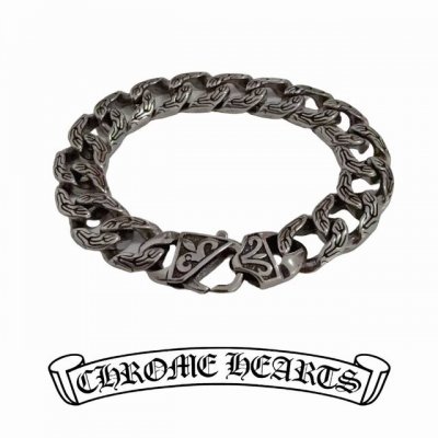 新款 专柜品质 Chrome Hearts克罗心复古做旧手链，快手 Ins 小红书热门，凹凸造型不同的花纹设计风格呈现出与众不同 十字架童军花是克罗心的标志 所