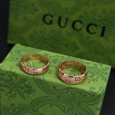 gucci古驰新款孤面双G情侣戒指 颜色 玫瑰全色 重量 3G左右 码数 6-11# 风格 简约时尚