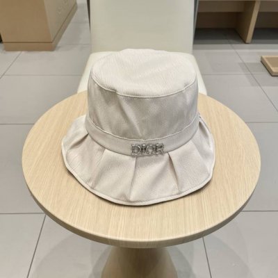 迪奥Dior2025新款简约显脸小渔夫帽子女夏季防紫外线遮阳帽出游帽潮
