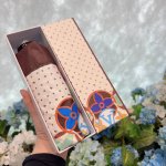 louis Vuitton 路易威登 Lv五折手开晴雨伞 新涂层技术深色伞面 拥有令人惊喜的遮光效果！3色
