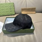 万年经典款 配盒子布袋 Gucci 古奇 经典原单棒球帽专柜1:1开模订制 最高版本 原版绸缎面料+头层牛皮 轻盈透气 实物拍摄 四季百搭男女适用 基础头围56