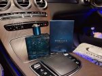 原单品质 Versace范思哲爱神男士100Ml 如果说香水是男生的第二张名片，它则是你表达自我的一部分，代表着你的个性和态度。范思哲Eros是我最喜欢的香水之