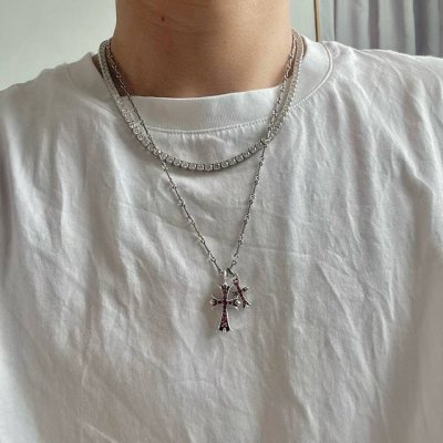 克罗心 做旧 玫红钻大小十字架项链 独特的风格设计 经典元素常卖款 潮人必备单品 一致Zp材质 细节对版