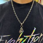新款 专柜品质 Chrome Hearts克罗心经典复古十字架项链 大舌头吊坠 凹凸造型不同的花纹设计风格 呈现出与众不同 十字架 童军花是克罗心的志 所以更经