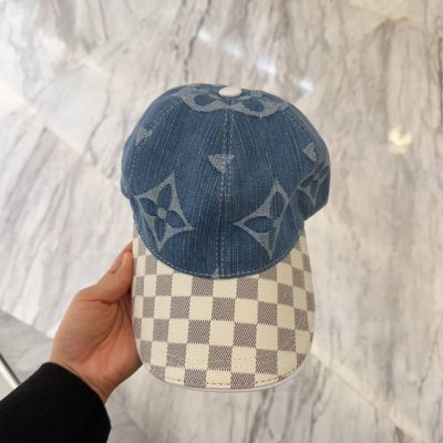 lv路易威登 经典原单棒球帽 Lv真皮压花 专柜常年热卖款 口碑极佳 1:1开模订制 原版头层牛皮 轻盈透气 质量超赞 基础头围57 贴片可调节 爆款