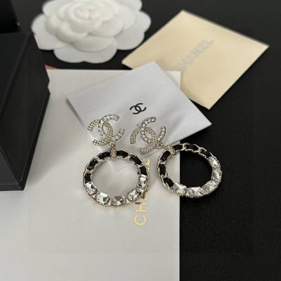 Zp打版 小香 Chanel 施华洛晶钻皮串圆环字母耳钉耳环 高端原版Logo字印香奶奶最气质的一款耳钉 黑金真皮配色绝了 真皮手工编织 香奈儿的耳钉其实实绝大