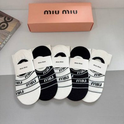 配包装 一盒5双 miumiu 缪缪 新款网红袜子短款船袜竹棉材质 轻薄柔软透气 四季通用 欧美大牌街头必备