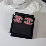 chanel粉色少女心亚克力双C耳钉，耳环 复古风格高级百搭 滴油珐琅工艺 高级感爆棚 耳钉 耳坠