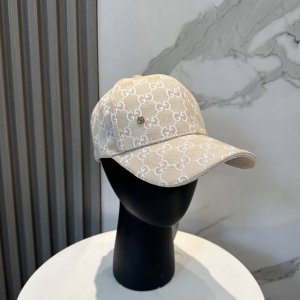 Gucci 古奇 经典原单棒球帽专柜1:1开模订制 最高版本 原版帆布轻盈透气 实物拍摄 四季百搭男女适用 基础头围56 贴片可调节