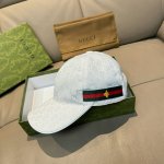 P80 万年经典款出货！ 配盒子布袋，Gucci 古奇 经典原单棒球帽小蜜蜂，专柜1:1开模订制，最高版本，原版帆布料+头层牛皮，纯棉内里，轻盈透气！实物拍摄，