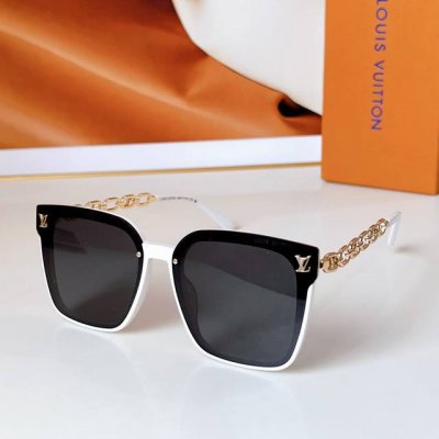 Louis Vuitto* Model：Z1853U Size：53口22-145