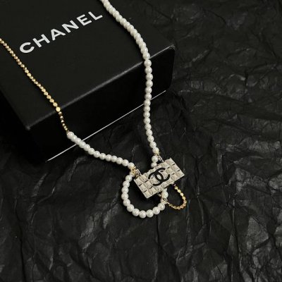 chanel香奈儿 中古 项链小香家的款式真心无需多介绍每一款都超好看，精致大方，非常显气质。31 长度：77厘米
