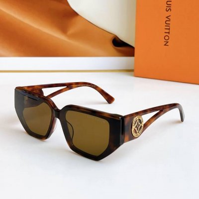 P180 Louis Vuitto* Model：Z2004U Size：67口12-145