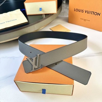l0Uis Vuitt0N 專櫃最新升級版本 寬度40Mm 原廠小荔枝纹Togo皮内衬進口柔軟小牛皮底 搭配经典字母搭扣 百搭易襯！