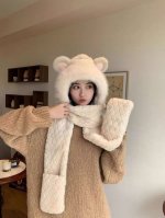 芬迪2024秋冬毛绒针织帽子女围巾手套一体加厚保暖骑车防寒连帽三件套