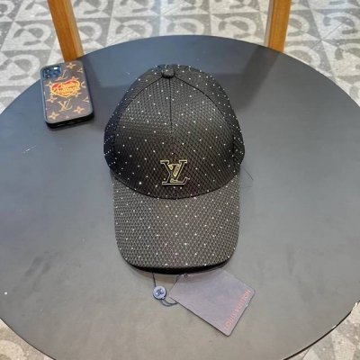 lv新款专柜同步棒球帽，专柜同步出货，大牌款超好搭配，赶紧入手！