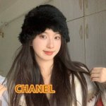 Chanel香奈儿毛绒真兔毛帽子女秋冬季保暖显脸小护耳毛线帽皮草针织渔夫帽