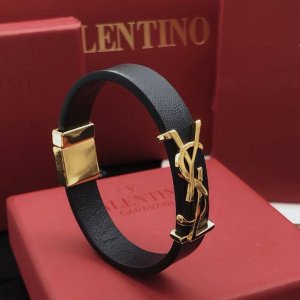 编号Ysl0005 Yvessaintlauren*最新款皮革手链 一致Zp黄铜材质
