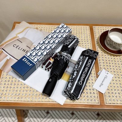 Dior 迪奥 新款爆款 三折自动折叠晴雨伞 选用台湾进口Uv防紫外线伞布 原单代工级品质