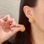 香奈儿经典双C耳钉