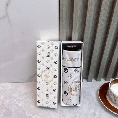 p70 Mk （Michael Kors 迈克 五折防晒睛雨伞 2580夏季新款 折叠晴雨伞 内里黑色涂层防晒有效阻隔紫外线99%，Upf>50 所以能起到伞下