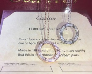 cartier卡地亚经典Love满天星圆环项链 原版一比一订做，媲美真品 高端亚金电镀18K金工艺 镶嵌进口仿真高碳钻 玫瑰金 白金两色