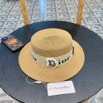 Dior迪奥 新款大牌编织盆帽草帽 夏天海边首选 新款材质编织而成 质感满分