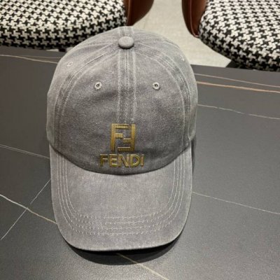 Fendi 芬迪 新款棒球帽， 双F提花口碑极佳，轻盈透气！质量超赞，基础头围56，贴片可调节。