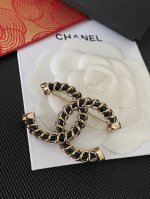 Zp打版 小香 Chanel 施华洛进口真皮手串字母组合胸针高端原版Logo字印香奶奶最气质的一款胸针 黑金真皮配色绝了 真皮手工组合 香奈儿的胸针其实实绝大多