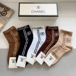 配包装 一盒5双 chanel 香奈儿 新款高端袜子 爆款字母专柜同步中筒袜 大牌出街 潮人必备超好搭