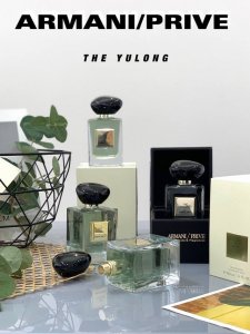 专柜品质 送礼首选 原装塑封Armani 玉龙茶香水 写给中国的一首诗 绿卡裹着柑橘的鲜活与红茶的熏香 绝对不会撞香的味道 开盖是非常清新的木质柑橘调 在第二十