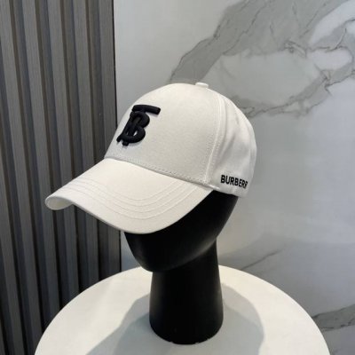 配防尘袋 Burberry 巴宝莉 原单棒球帽 专柜热卖款纯棉内里，轻盈透气。完美版型，原厂品质，独家实物拍摄，男女适用！