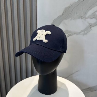 配防尘袋 Celine赛琳 春夏款新款简约棒球帽，新款出货，大牌款超好搭配，赶紧入手！