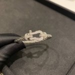 Fred 银色满钻马蹄 银色手绳 大号 经典百搭高级Force 10系列 满钻大号 非常极简的风格 白金色特别适合男士佩戴 绳子颜色可以更换 无论男女佩戴都更好