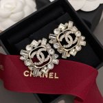 高品质 细节如图 香混搭钻耳钉 ZP4900 现Huo现Huo 太太太好看啦编号 239168051 配包装 超级重工 马眼形状水晶 方钻水晶 还有长方水晶 圆