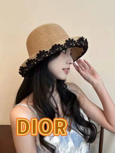 迪奥Dior遮阳草帽2025新款拉菲草太阳帽帽檐可折叠草帽太阳帽