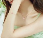 V金镀咪金5140260 麒麟大号粉如意锁手链时尚与传统相结合的一款不会满大街撞款的小精品，非常夺目，精巧别致，很吸睛！手工微镶八心八箭高碳钻，碎钻也是很闪的哦